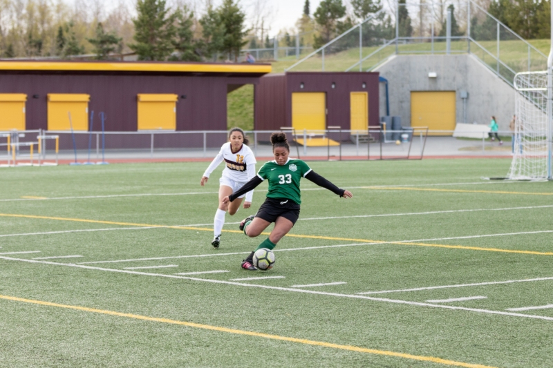 Twins-Soccer-11-of-22